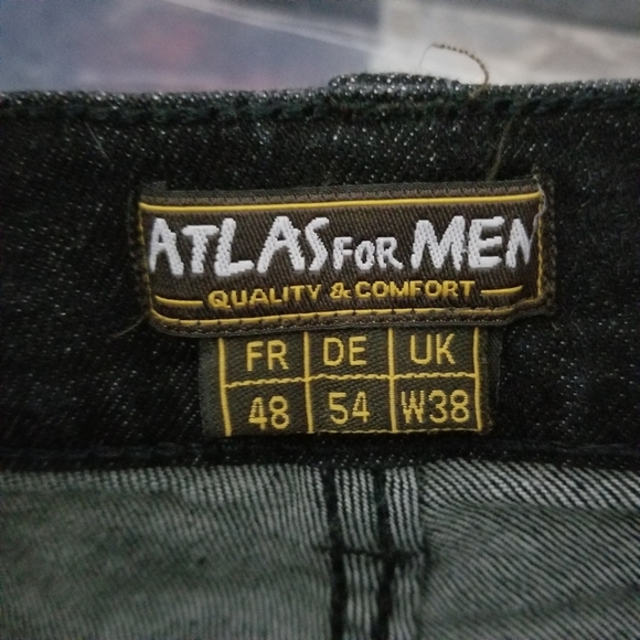 ATLAS FOR MEN | stretch black wash jeans - Picture 7 of 9